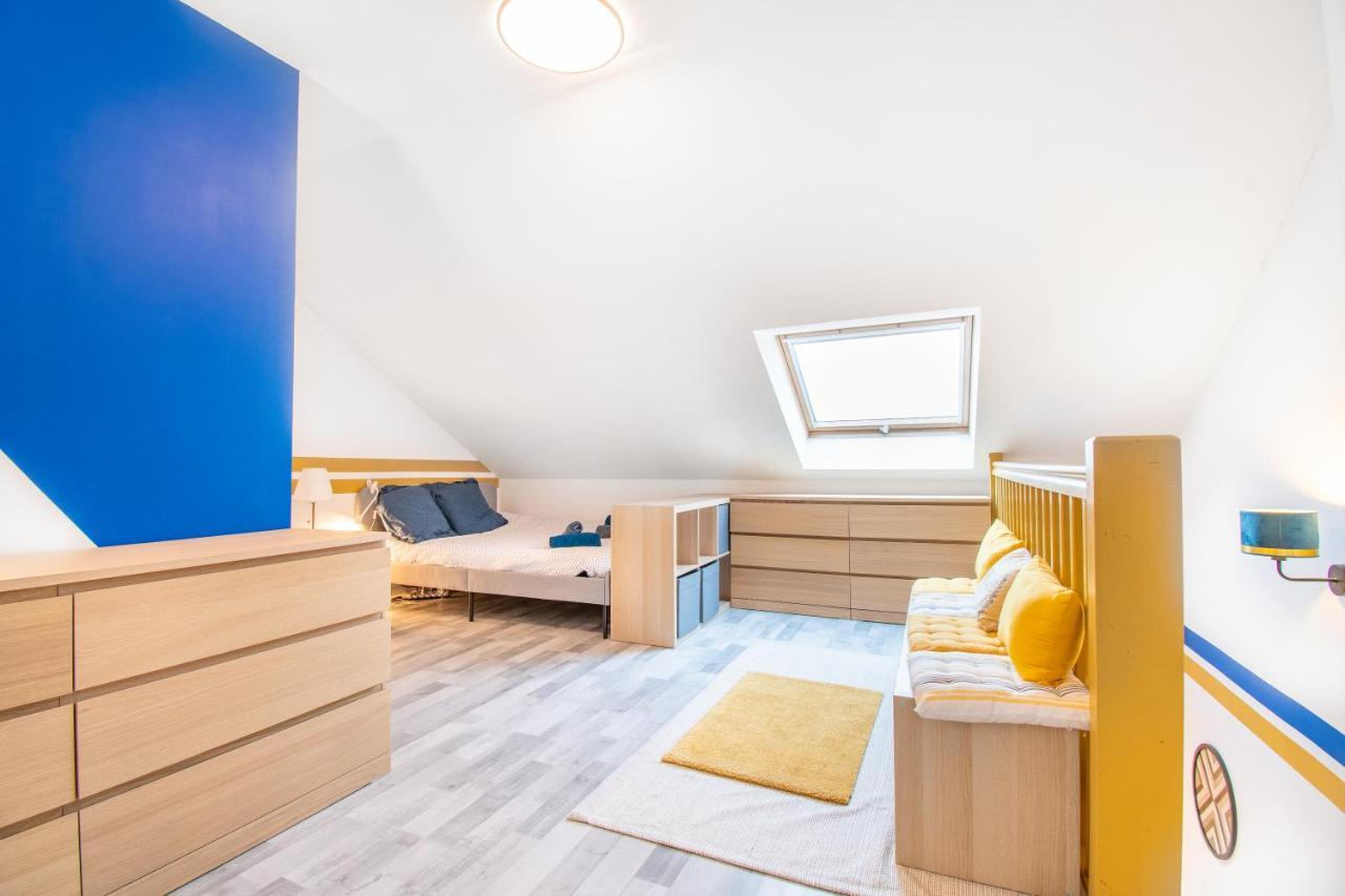 Charmant T2 Sur Ile De Nantes Avec Parking Et Balcon Kültér fotó